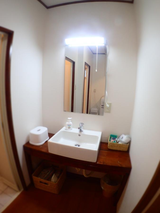 Kuganipi Beachside Inn Iriomote Urauchi Kültér fotó